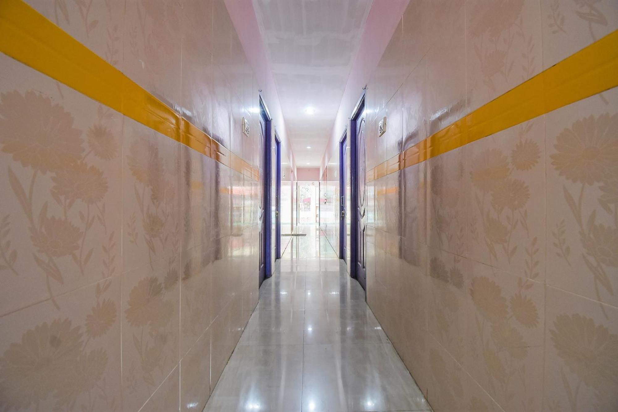 Hotel O K.S.Lodge Tribhuvanam Dış mekan fotoğraf